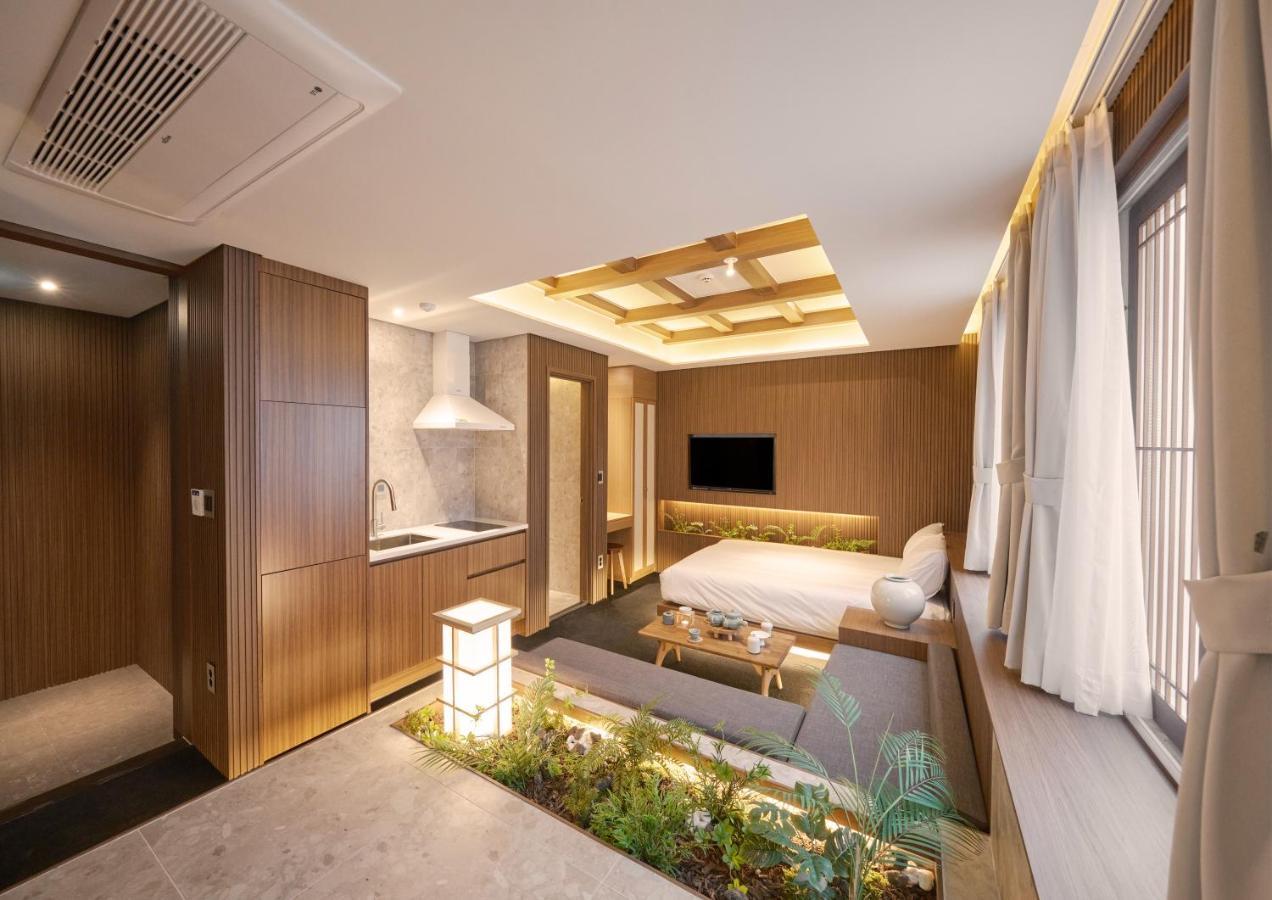 Uh Suite The Myeongdong Seul Exterior foto